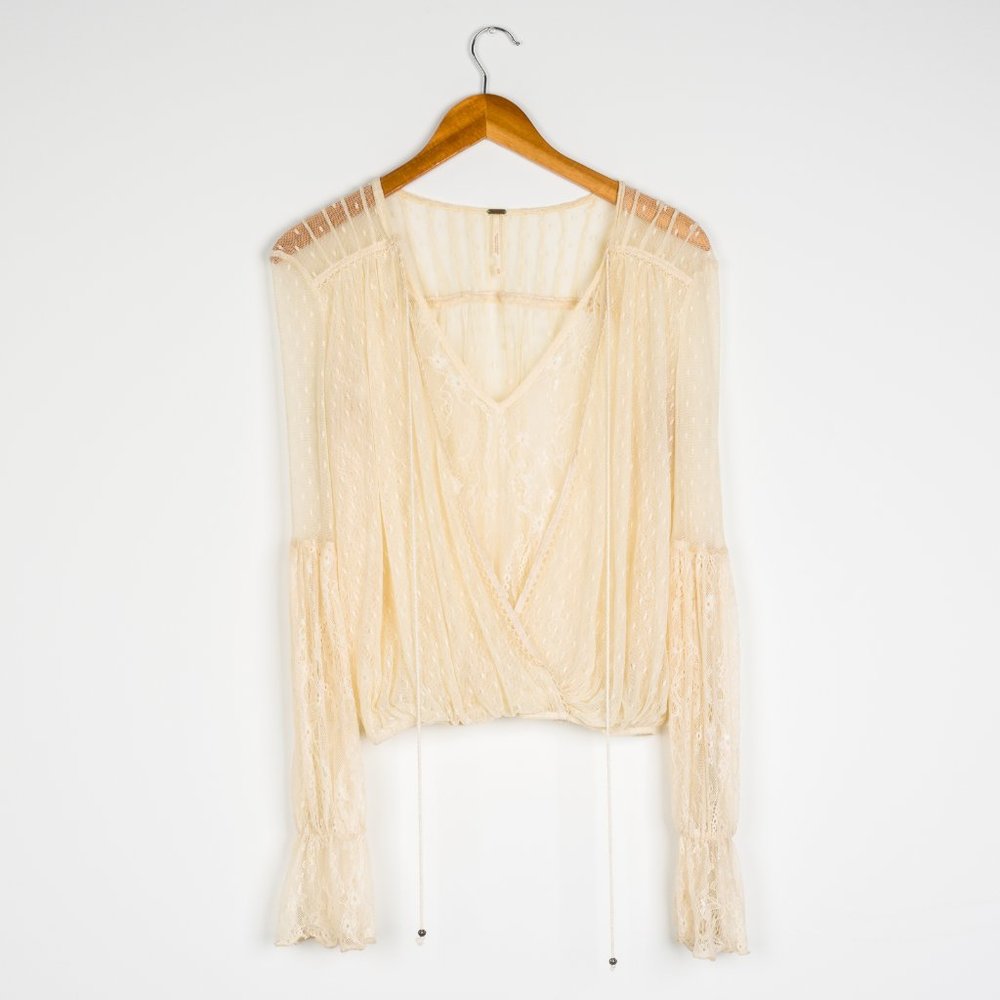 Amazing Women's Free People Deep V Lace Ruffle Poet Sleeve Blouse - Extra Small